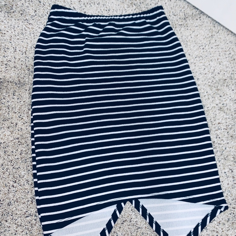 Rue21 black and white striped tight skirt!